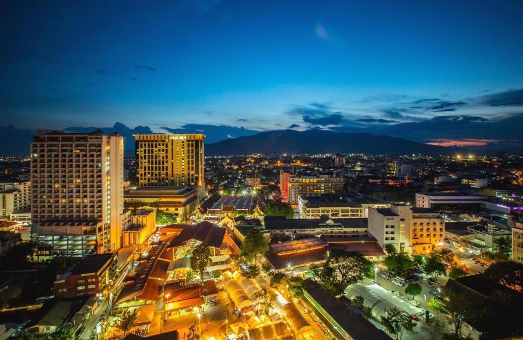 Oyo 412 7 Days Hotel Chiang Mai Eksteriør bilde